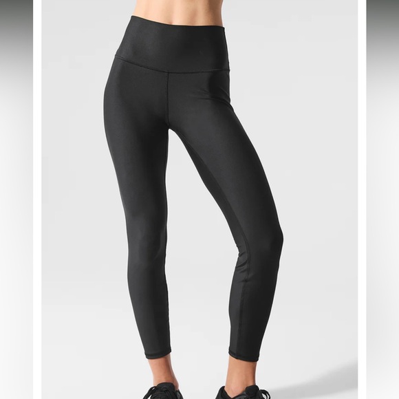 ALO Yoga 7/8 High-Waist Airlift Leggings - Picture 2 of 6